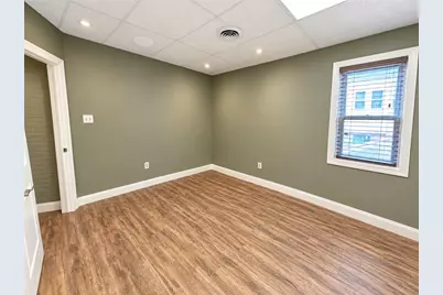 800 Main Street #103, Hellertown, PA 18055 - Photo 3