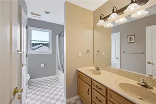6436 Eichler Cir, Upper Saucon Township, PA 18036 - Photo 33