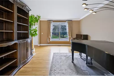 6436 Eichler Circle, Upper Saucon Township, PA 18036 - Photo 5