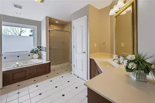 6436 Eichler Cir, Upper Saucon Township, PA 18036 - Photo 25