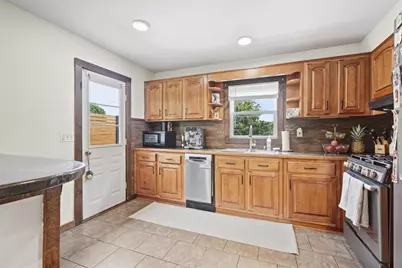 1836 Cloverdale Road, Bethlehem City, PA 18018 - Photo 13
