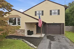1836 Cloverdale Rd, Bethlehem City, PA 18018 - Photo 3