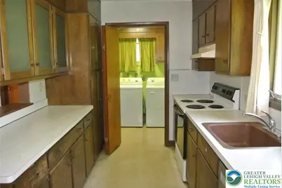 4515 E Texas Road, Lower Macungie Township, PA 18103 - Photo 3