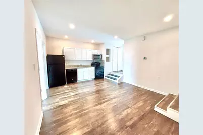 506 W Berwick Street, Easton, PA 18042 - Photo 3