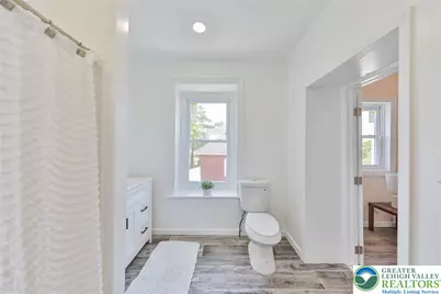1113 E Emmaus Avenue, Allentown City, PA 18103 - Photo 33