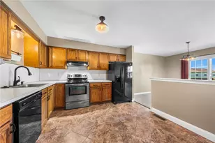287 Ridgeview Dr, Alburtis Boro, PA 18011 - Photo 7