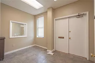 135 N 5th St, Allentown City, PA 18102 - Photo 5