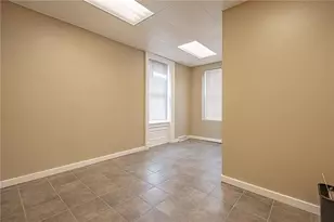 135 N 5th St, Allentown City, PA 18102 - Photo 7