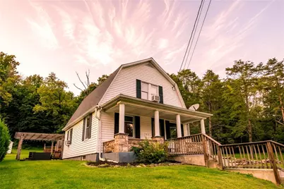 280 Oak Road, Washington Twp, PA 18013 - Photo 1