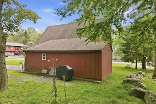 593 Country Pl Dr, Coolbaugh Twp, PA 18466 - Photo 53