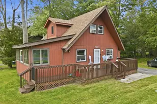 593 Country Pl Dr, Coolbaugh Twp, PA 18466 - Photo 5