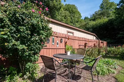 2355 Pennsylvania Avenue, Lower Mt Bethel Twp, PA 18013 - Photo 13