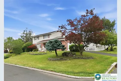 3303 Barklay Road, Whitehall Township, PA 18052 - Photo 3