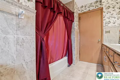3303 Barklay Road, Whitehall Township, PA 18052 - Photo 29