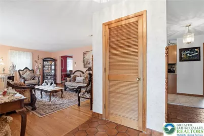 3303 Barklay Road, Whitehall Township, PA 18052 - Photo 5