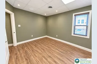 800 Main Street, Hellertown, PA 18055 - Photo 9