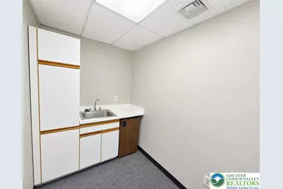 800 Main Street, Hellertown, PA 18055 - Photo 3
