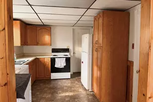 27 Kline, Bangor Boro, PA 18013 - Photo 5