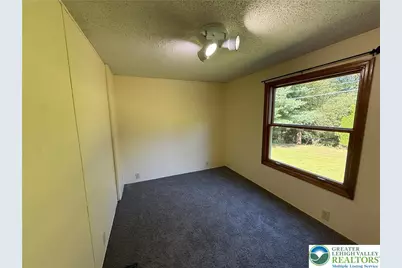 3240 Woodland Drive, Ross Twp, PA 18353 - Photo 9