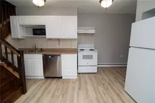 215 Franklin St, Alburtis Boro, PA 18011 - Photo 3