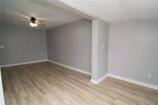 215 Franklin St, Alburtis Boro, PA 18011 - Photo 17
