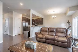 1499 Black Forest Dr, South Whitehall Township, PA 18104 - Photo 11