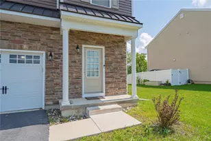 1499 Black Forest Dr, South Whitehall Township, PA 18104 - Photo 3