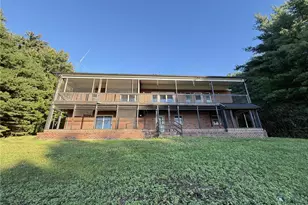 189 Turkey Ridge Dr, Polk Twp, PA 18058 - Photo 9