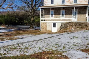 8043 Yeakel Rd, Upper Milford Township, PA 18092 - Photo 1