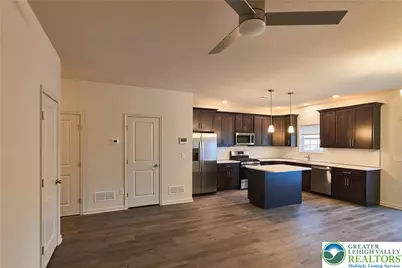 6639 Stein Way, Lower Macungie Township, PA 18062 - Photo 3