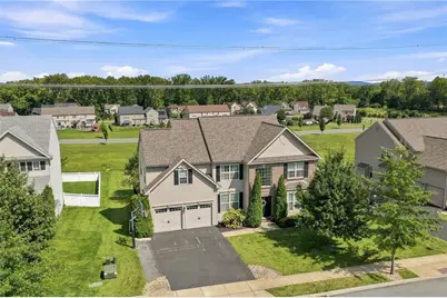 1161 Bramble Drive, Upper Macungie Township, PA 18031 - Photo 7