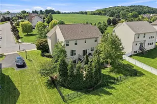 1161 Bramble Dr, Upper Macungie Township, PA 18031 - Photo 11