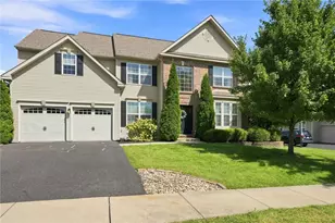 1161 Bramble Dr, Upper Macungie Township, PA 18031 - Photo 1