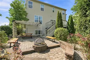 1161 Bramble Dr, Upper Macungie Township, PA 18031 - Photo 15