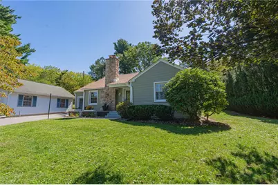 3224 Chestnut Drive, South Whitehall Township, PA 18104 - Photo 3