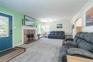 3224 Chestnut Dr, South Whitehall Township, PA 18104 - Photo 13