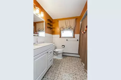 2405 Lafayette Avenue, Bethlehem City, PA 18017 - Photo 33