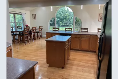 219 Murray Drive, Upper Macungie Township, PA 18104 - Photo 5