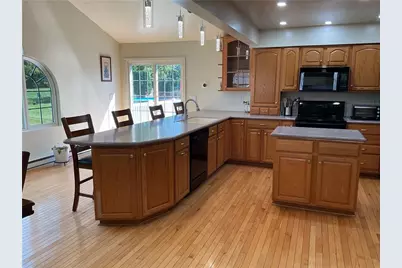 219 Murray Drive, Upper Macungie Township, PA 18104 - Photo 9