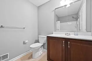 1570 Deena Dr, Easton, PA 18040 - Photo 49