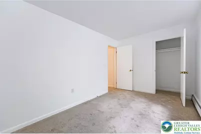 559 W Center Street, Plainfield Township, PA 18091 - Photo 19