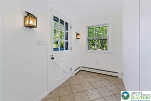 559 W Center St, Plainfield Township, PA 18091 - Photo 3