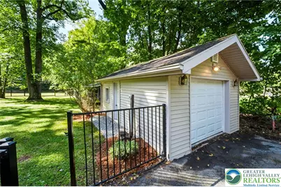 559 W Center Street, Plainfield Township, PA 18091 - Photo 31