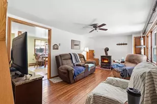 47 Isabella Dr, Penn Forrest, PA 18210 - Photo 5
