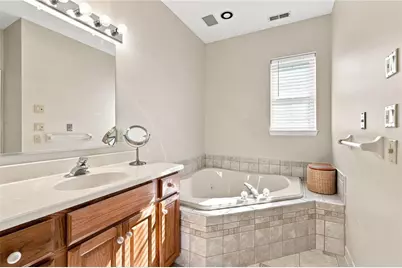 2512 Waynesborough Court, Lower Macungie Township, PA 18062 - Photo 43