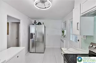 215 S 18th St, Allentown City, PA 18104 - Photo 17