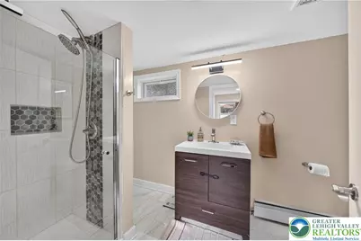903 Seneca Street, Fountain Hill Boro, PA 18015 - Photo 17
