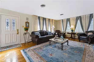 203 Vine St, Pen Argyl Boro, PA 18072 - Photo 3