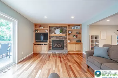 2037 Alice Drive, Lower Saucon Township, PA 18015 - Photo 9