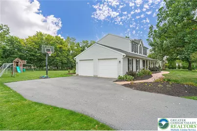 2037 Alice Drive, Lower Saucon Township, PA 18015 - Photo 5